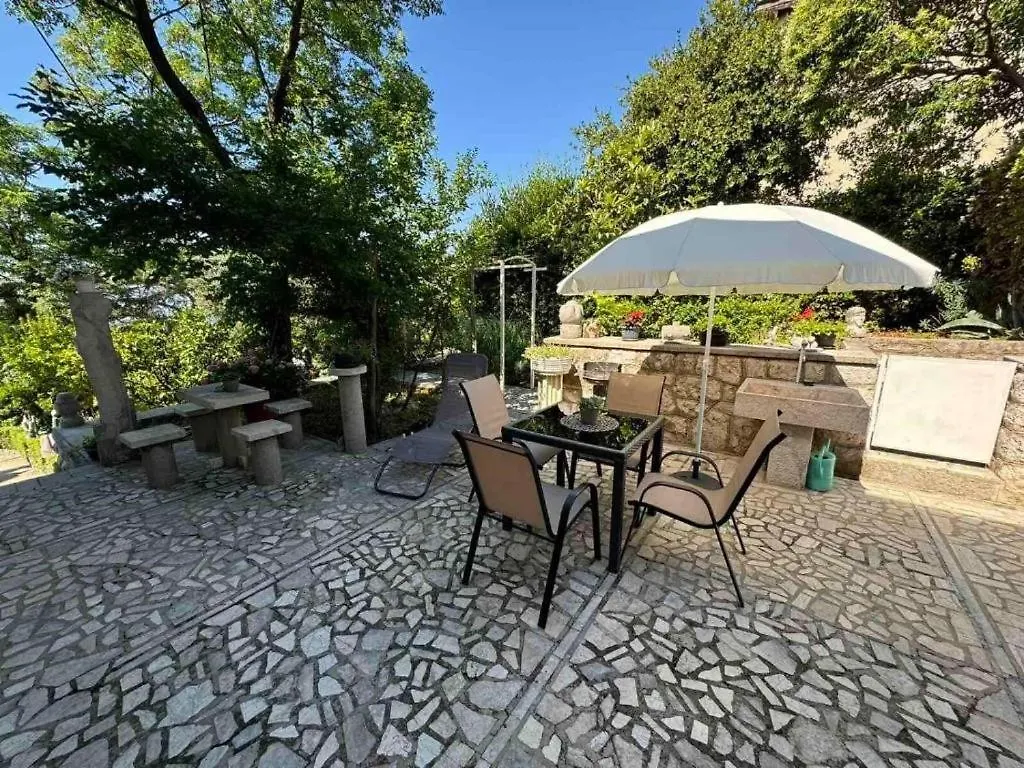 Melita - Apartment With Terrace, 200 M From The Beach Novi Vinodolski 0*,