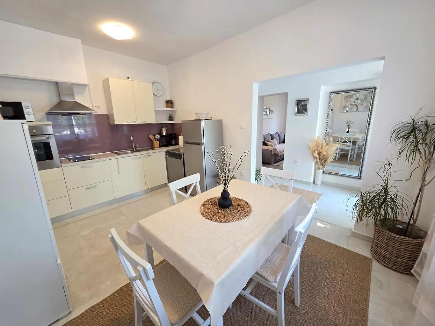Melita - Apartment With Terrace, 200 M From The Beach Novi Vinodolski