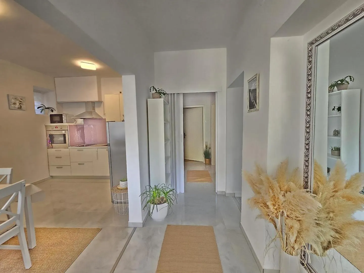 Melita - Apartment With Terrace, 200 M From The Beach Novi Vinodolski