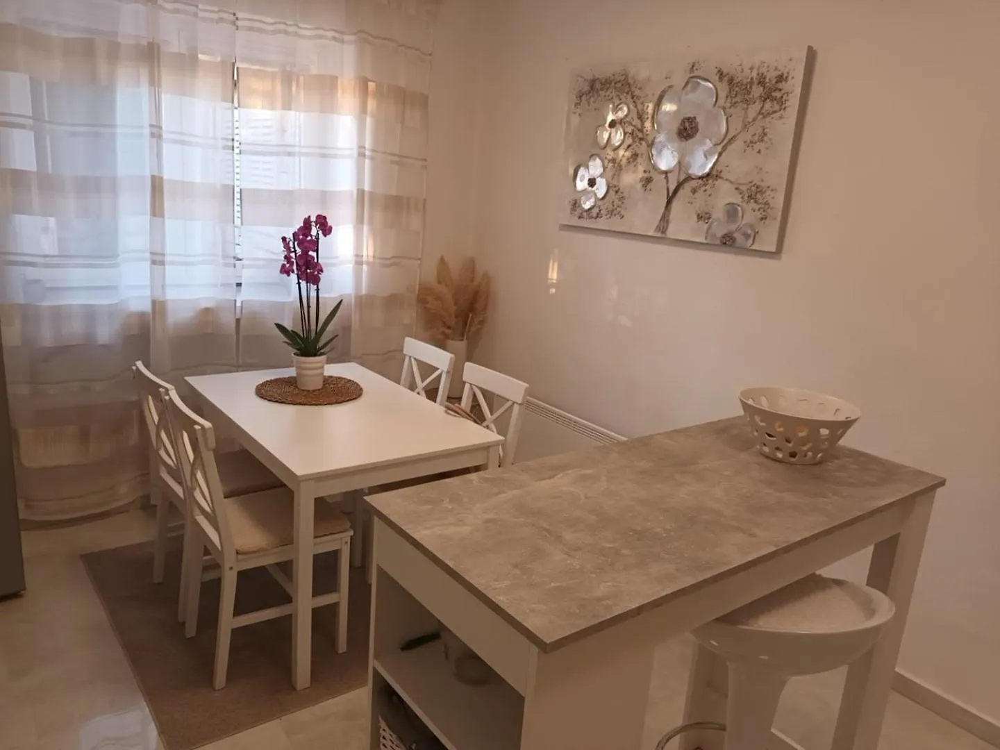 Melita - Apartment With Terrace, 200 M From The Beach Novi Vinodolski